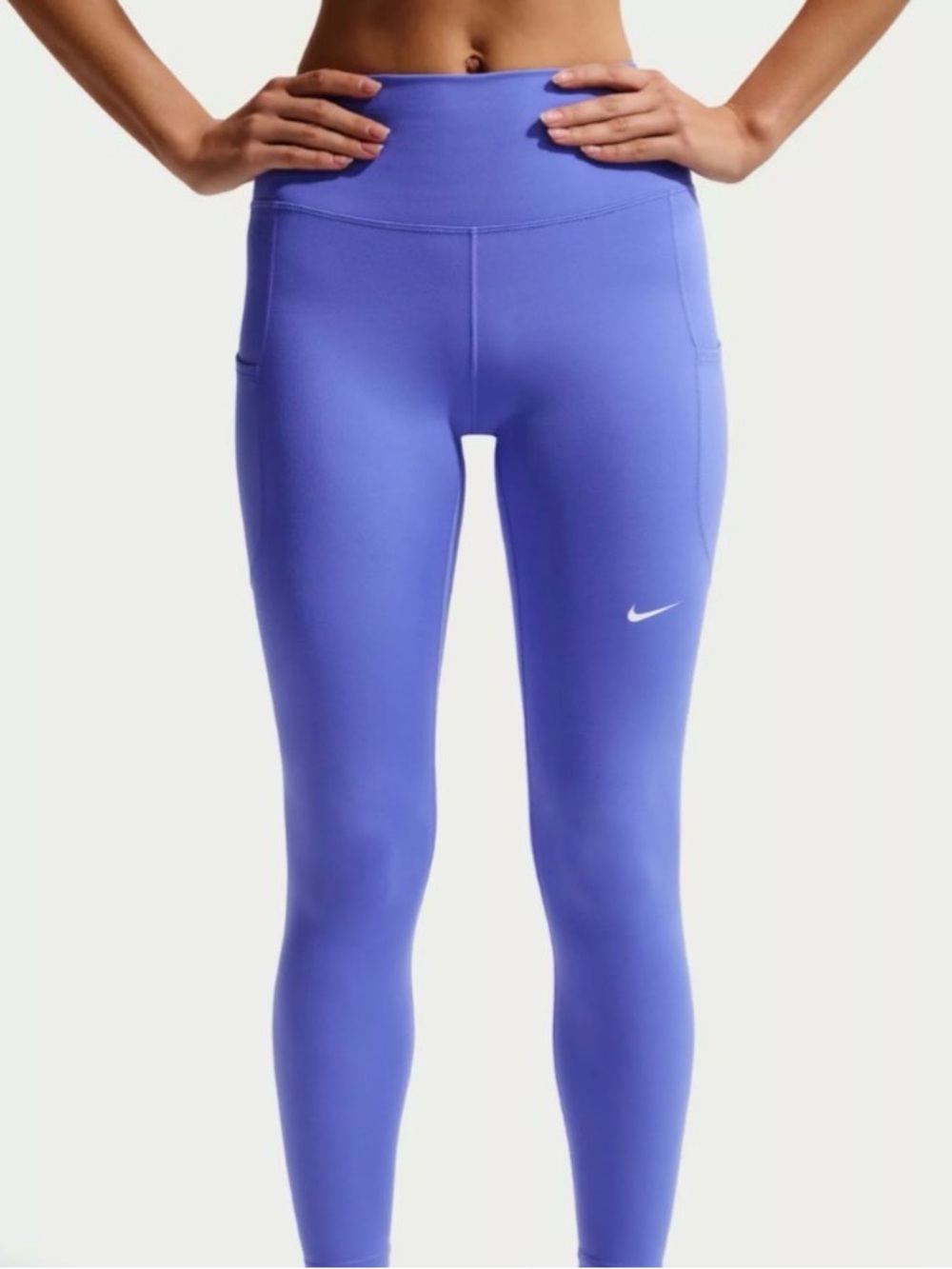 Nike One Women’s HW leggings sports athletic 7/8” size large NWT